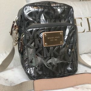 Michael Kors Metallic Crossbody Bag Silver w/Gold